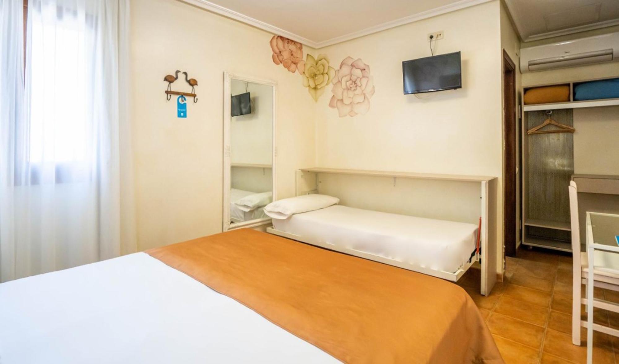 Yit Puerta Bisagra Hotel Toledo Exterior photo